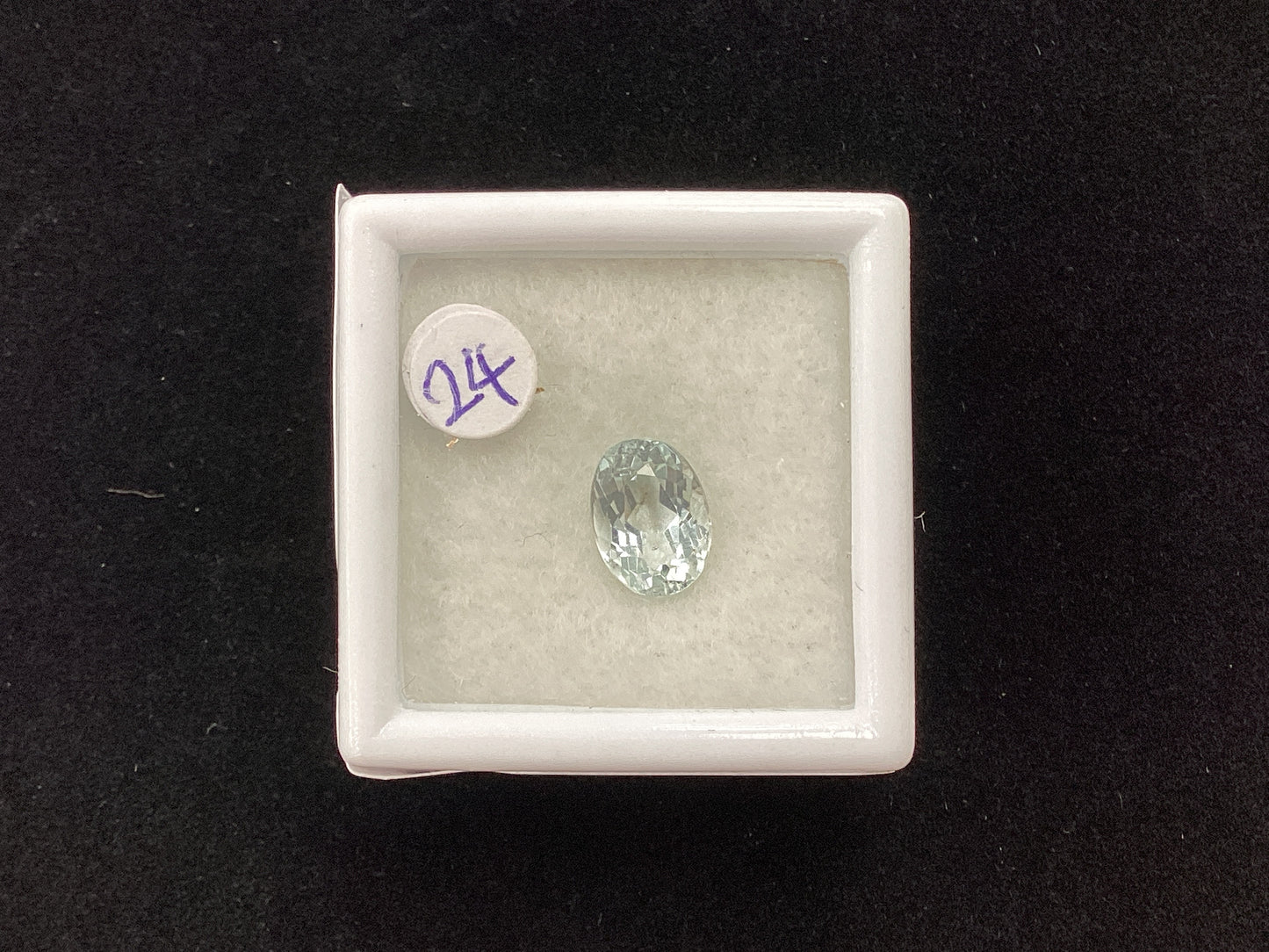 Oval Aqua A47