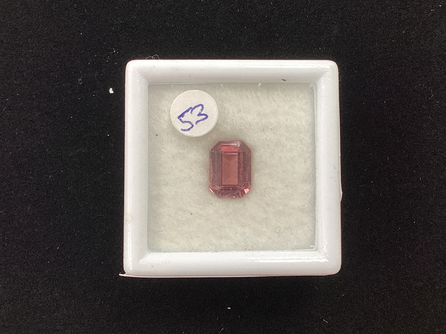 MRJ5272 Octagon Pink Tourmaline 7.4 x 5.4mm 1.223ct