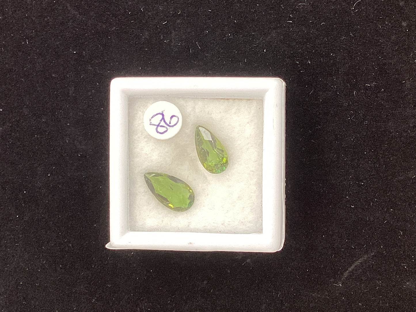 MRJ5305 Pear Shaped Green Tourmaline 10 x 9mm 0.71ct