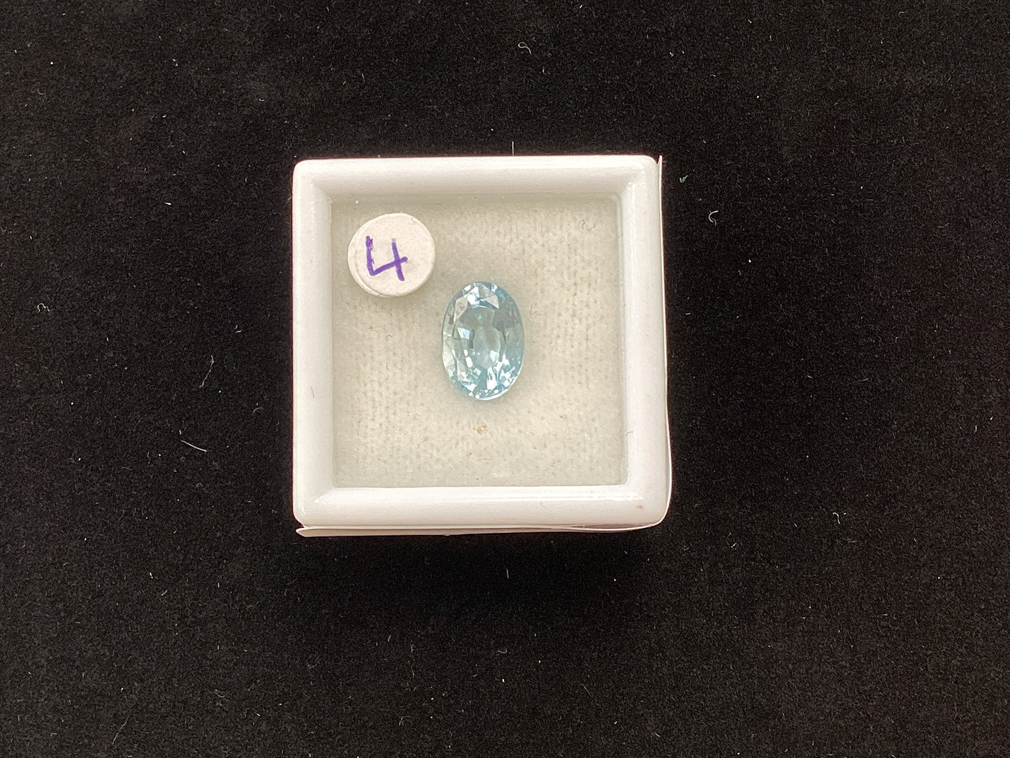 Oval Aqua A56