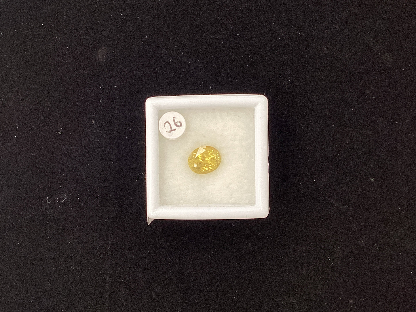 Oval Yellow Sapphire Y21 7.4 x 6.2mm 1.62ct