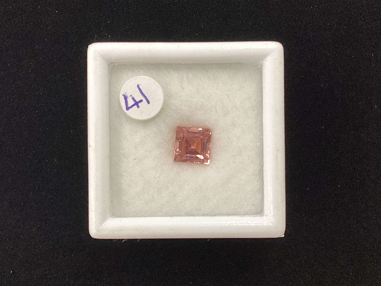 MRJ5260 Square Pink Tourmaline 5 x 5mm 0.73ct