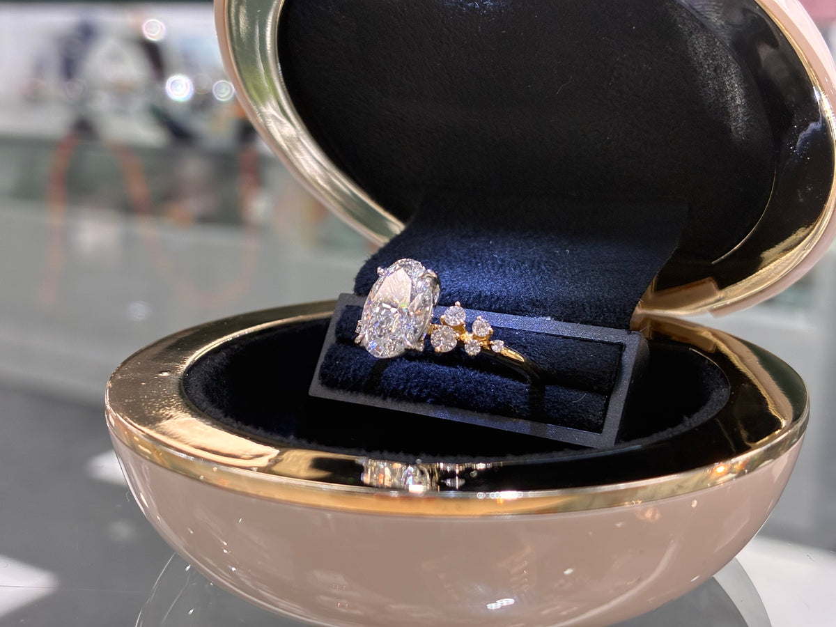 18ct and Platinum Oval Diamond with Floral Set Shoulders 2.53ct