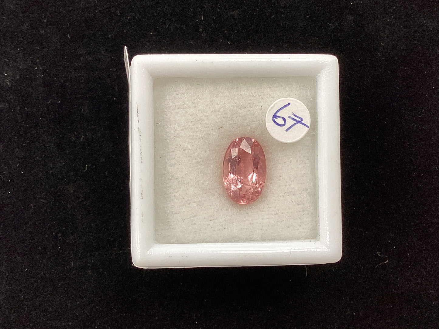 MRJ5286 Long Oval Pink Tourmaline 9 x 5.8mm 1.47ct