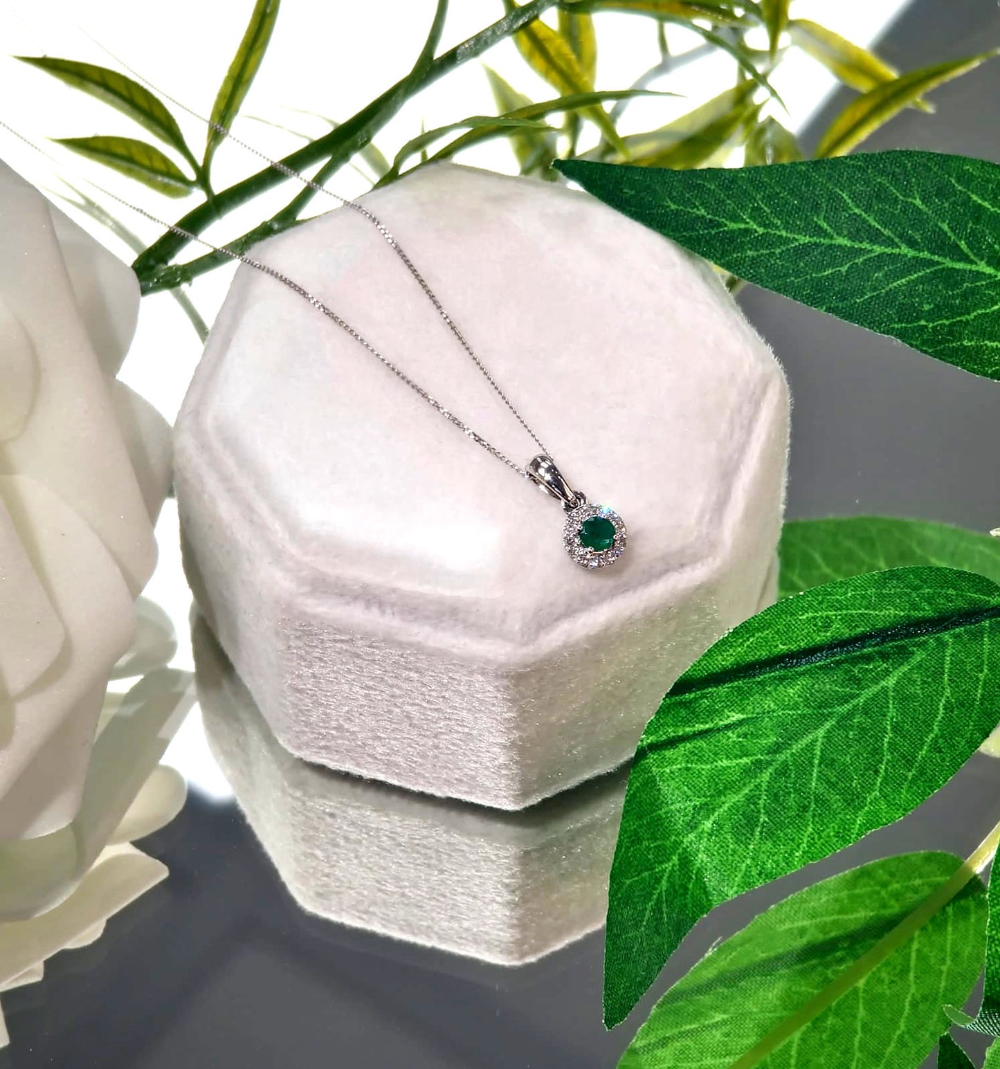 9ct White Gold Emerald Diamond Pendant