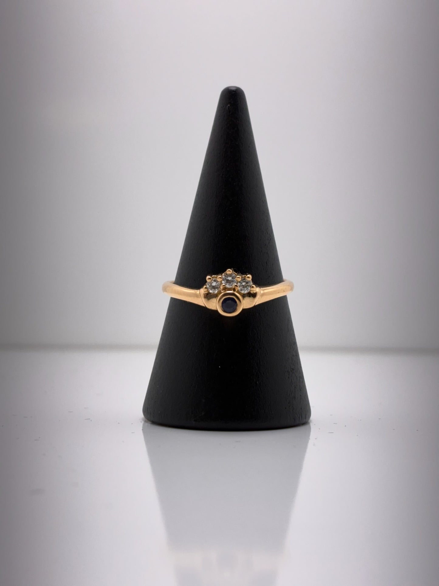 18ct Bridal Set Sapphire And Diamond Rings