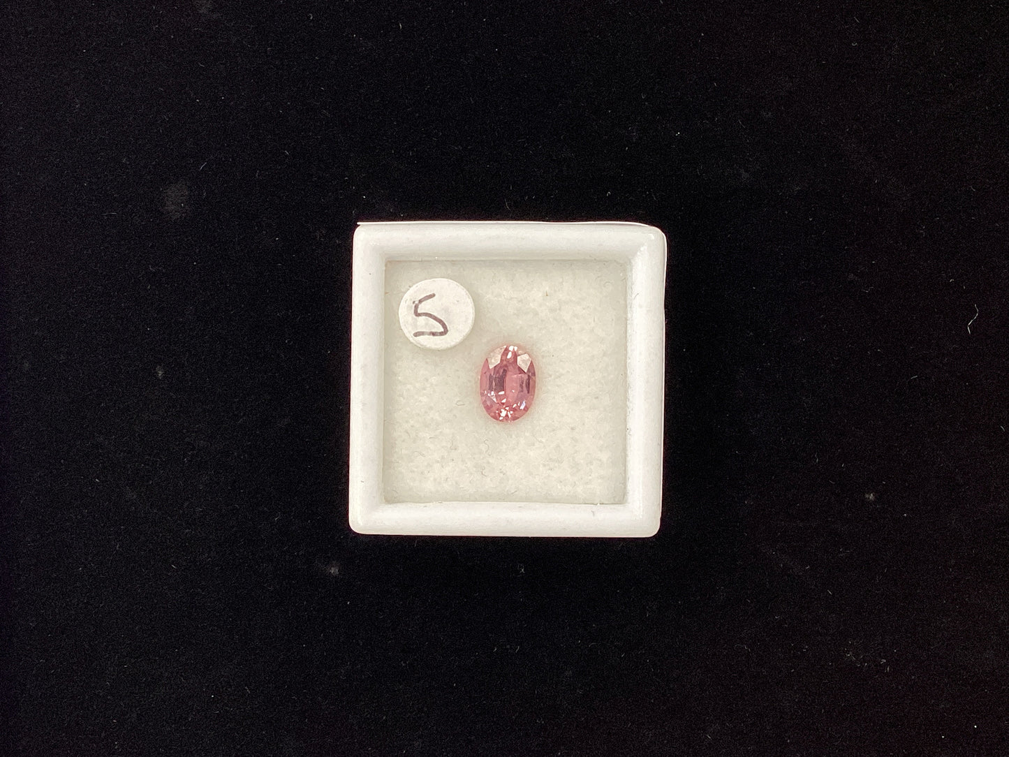 Pink Oval Sapphire P67 6.7x5mm 0.90ct