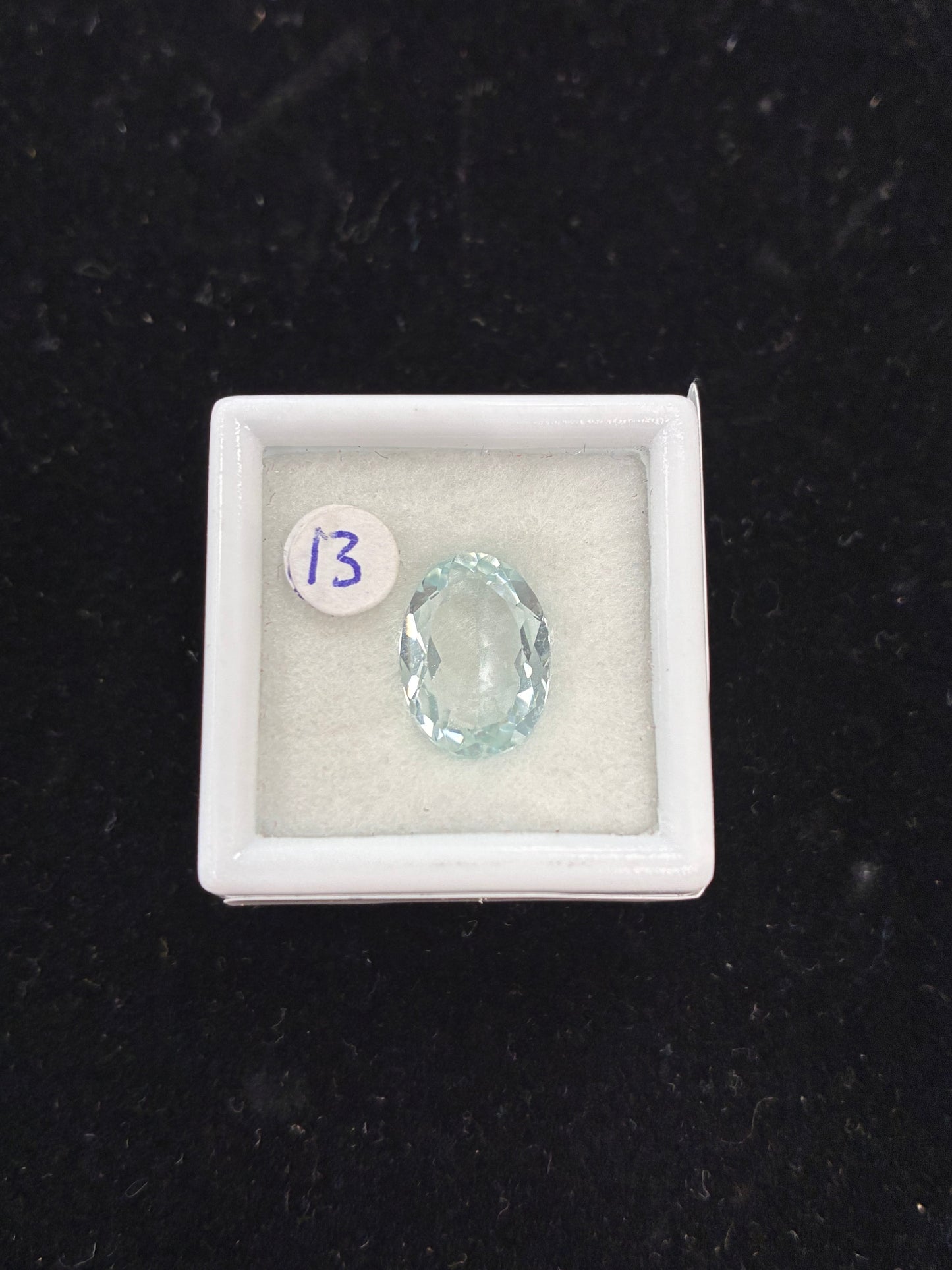 Oval Aqua A83