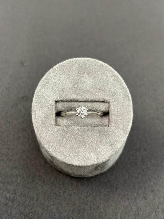 Platinum Diamond Solitaire GIA 0.33 F VS1