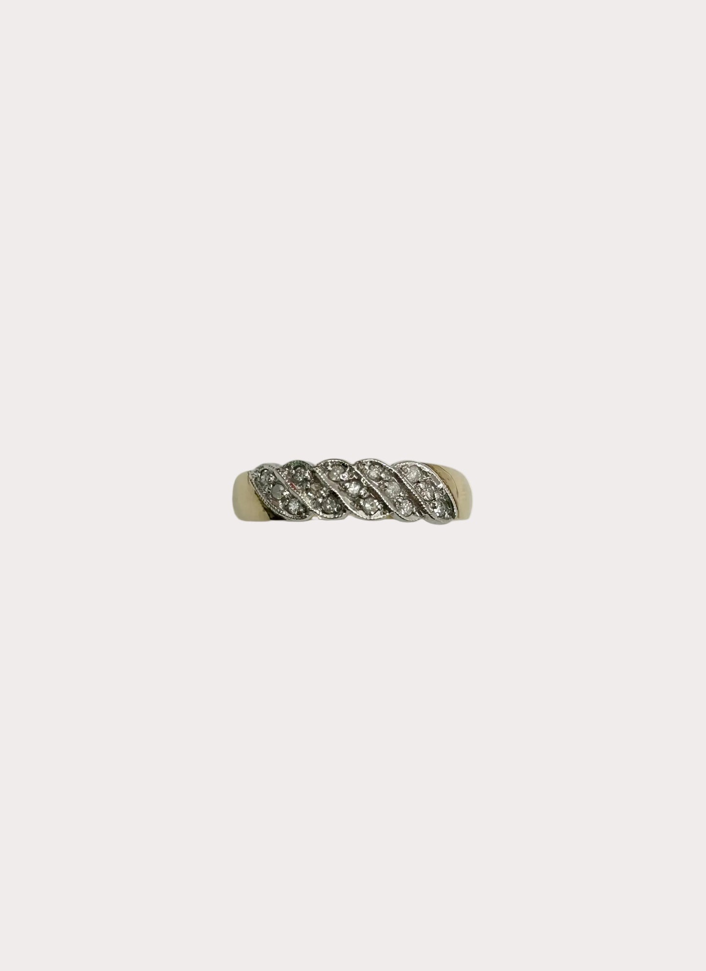 9ct Diamond Ring