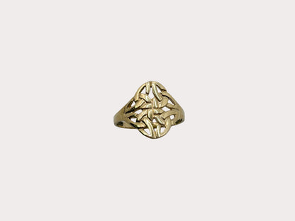 9ct Gold Celtic Ring 1.6g