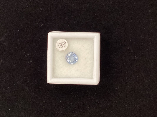 Round Blue Sapphire B124 6.7 x 6.3mm 1.22ct