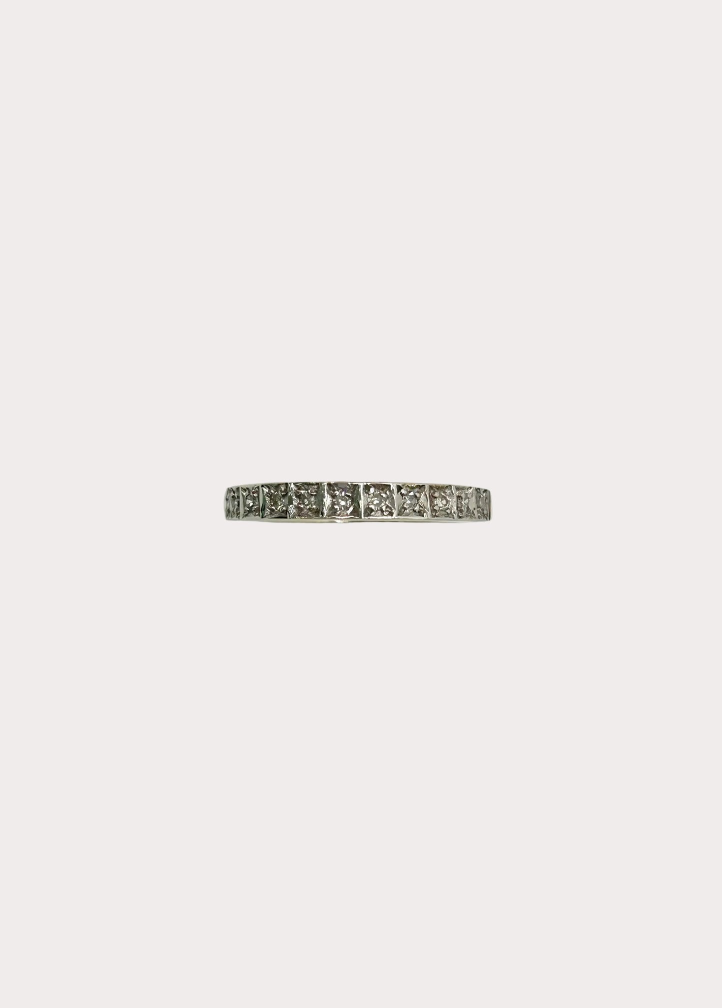 9ct Diamond Ring