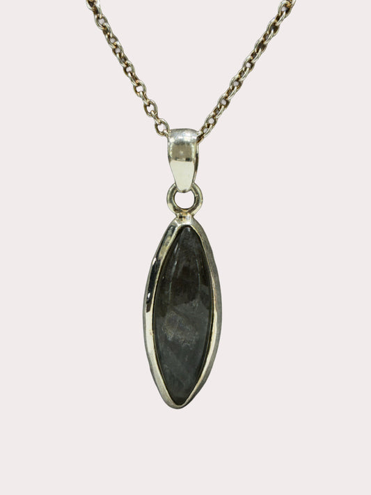 Sterling Silver Marquise Labrodorite Pendant