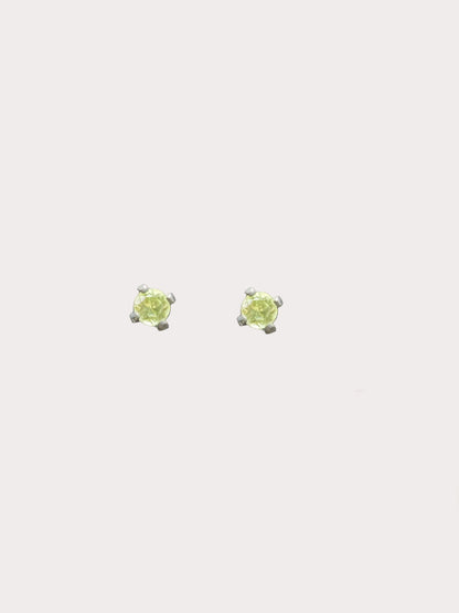 9ct White Gold Studs