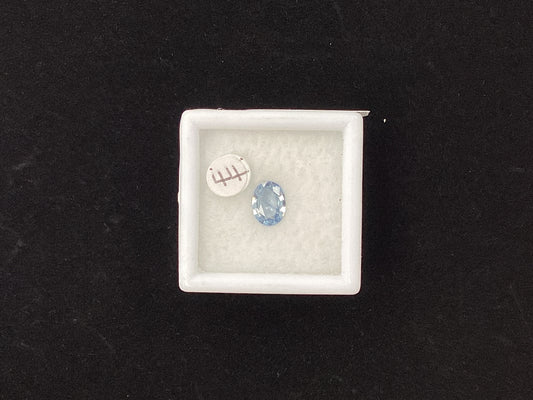 Oval Blue Sapphire B135
