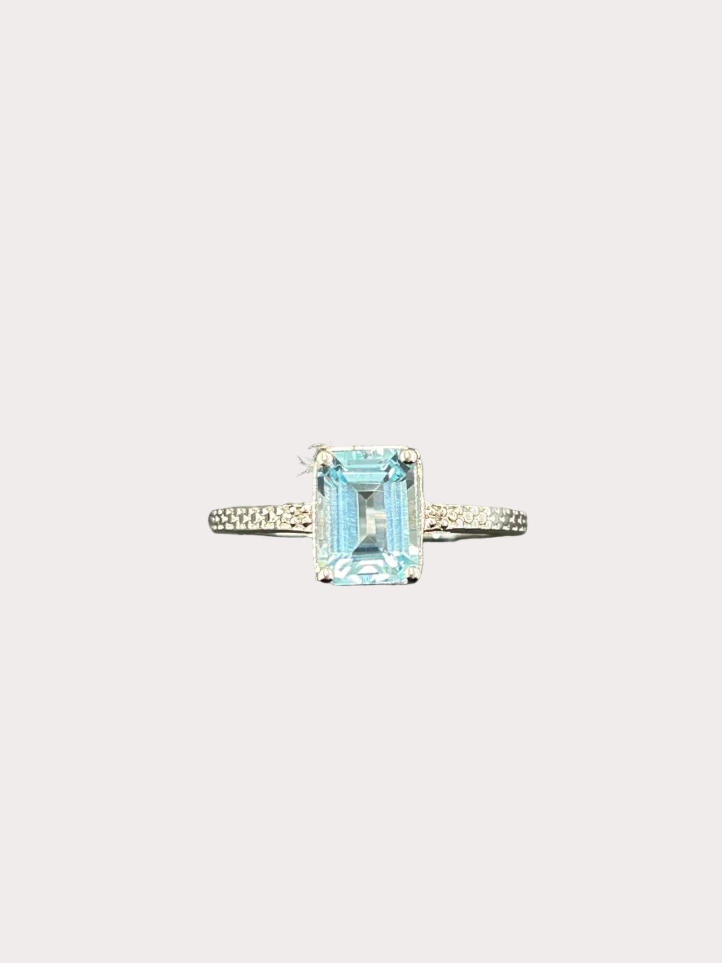 Sterling Silver Emerald Cut Gemstone Ring with Full Shoulders