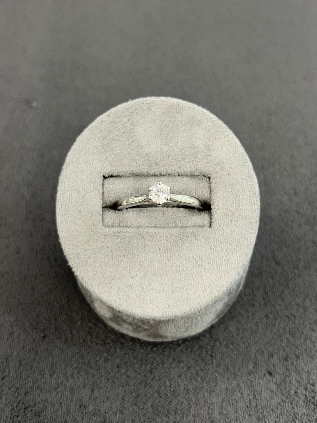 Platinum Diamond Solitaire GIA 0.30 F VS1