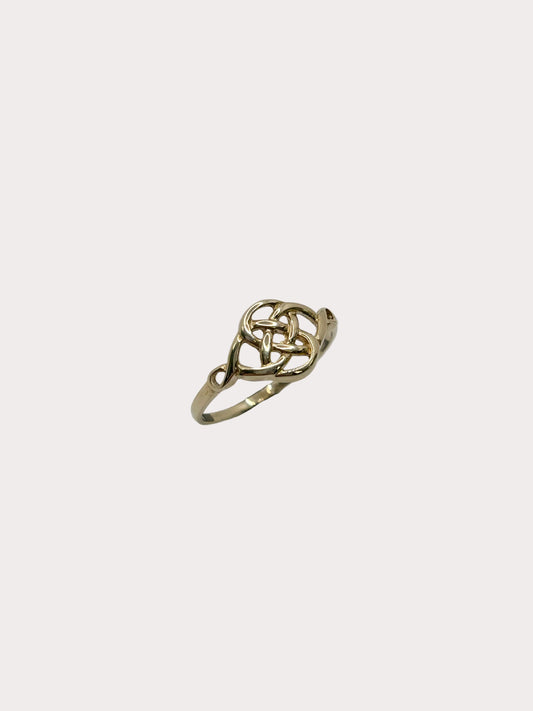9ct Gold Celtic Ring 1.4g