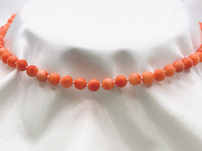 15" Coral Necklace With 14ct Gold Clasp