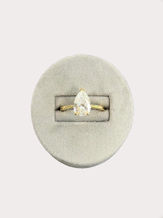 18ct Yellow Gold, Lab Grown Diamond Ring