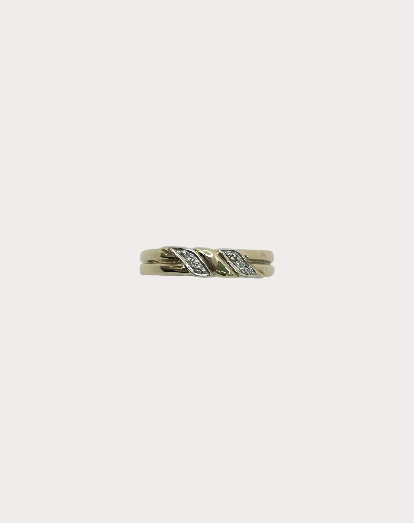 9ct Diamond Ring