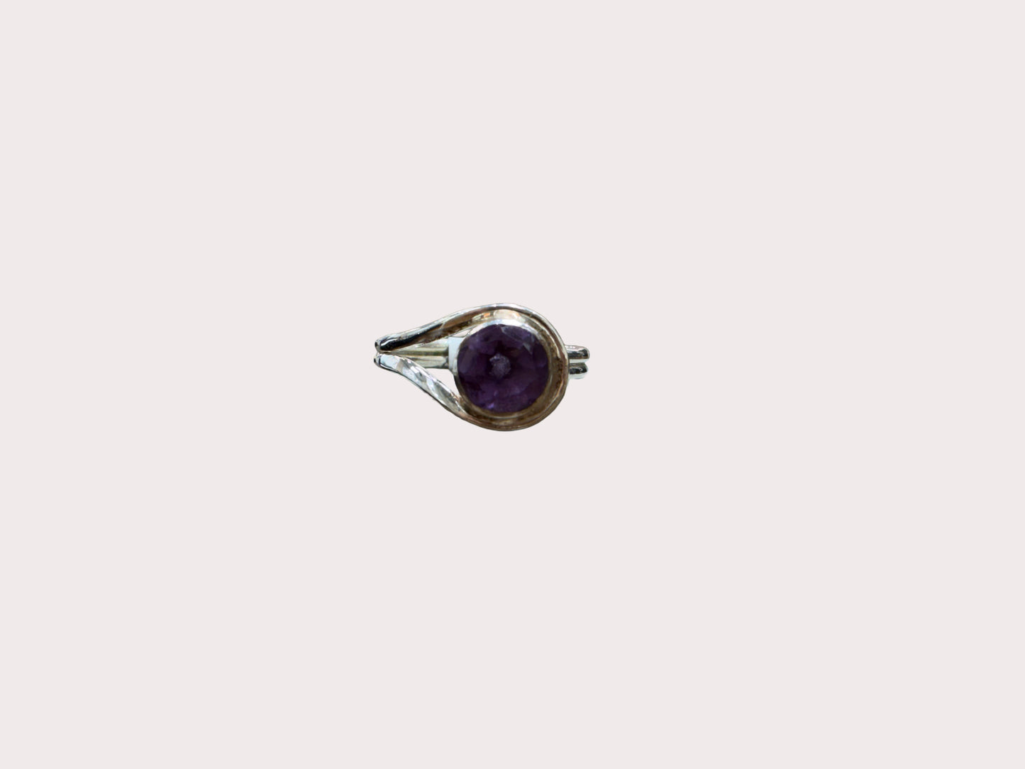 Sterling Silver Round Amethyst Ring