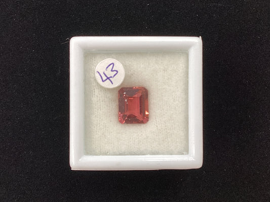 MRJ5262 Octagon Pink Tourmaline 7.6 x 6.2mm 1.8ct