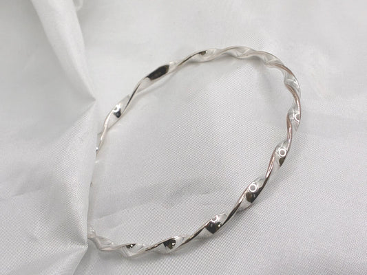 Sterling Silver Twist Bangle