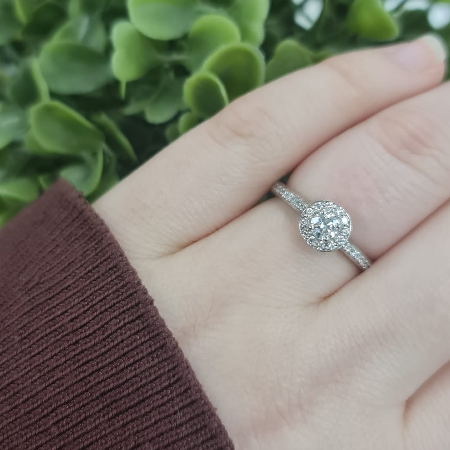Platinum Diamond Halo Dia Set Shoulders GIA 0.23 F VS1