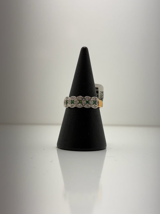 9ct Emerald And Diamond Ring 02