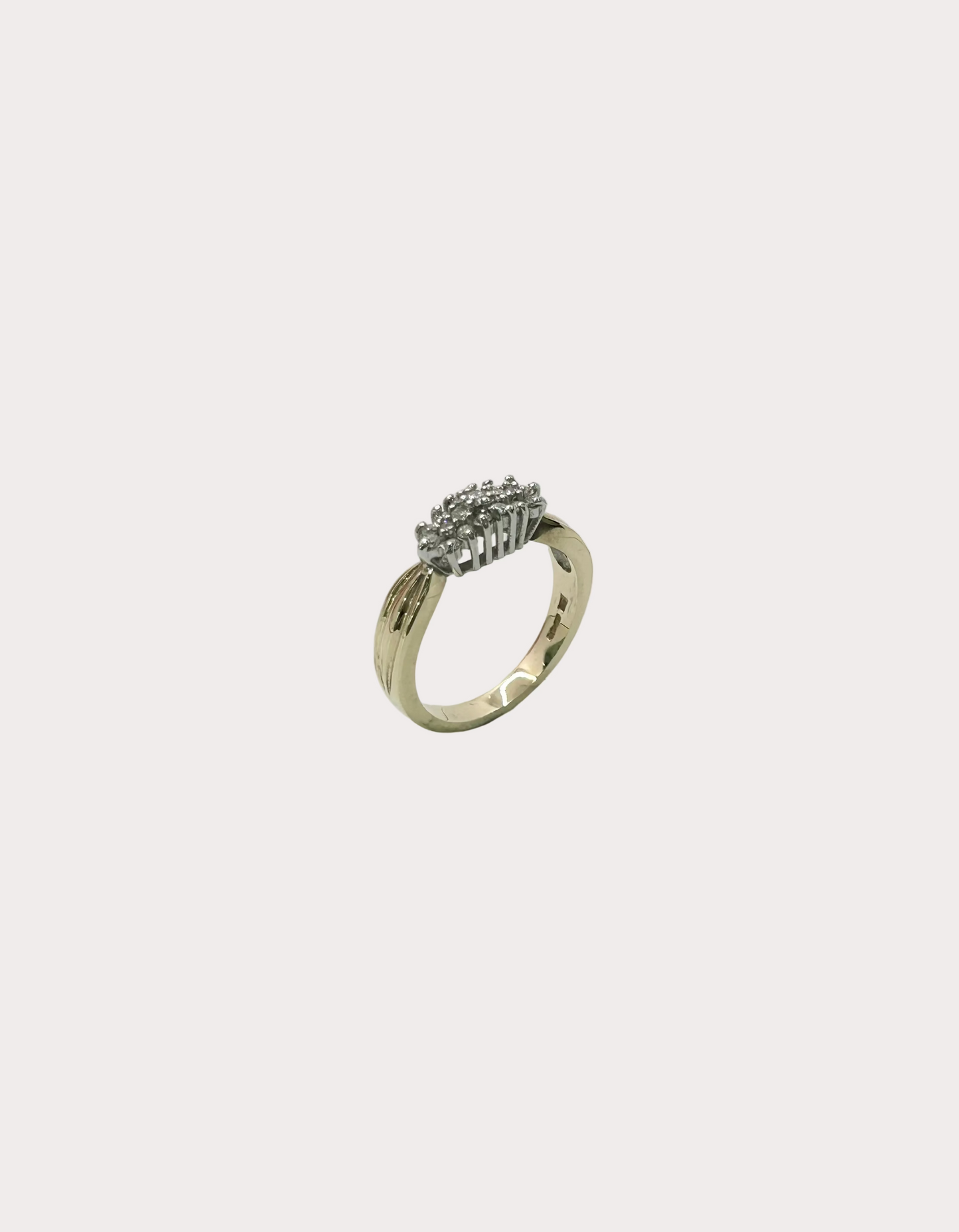 9ct Diamond Ring