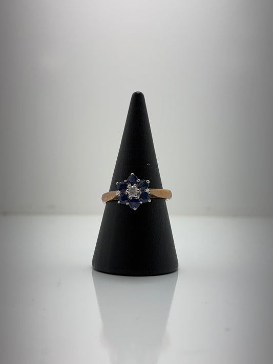 9ct Sapphire And Diamond Ring 26