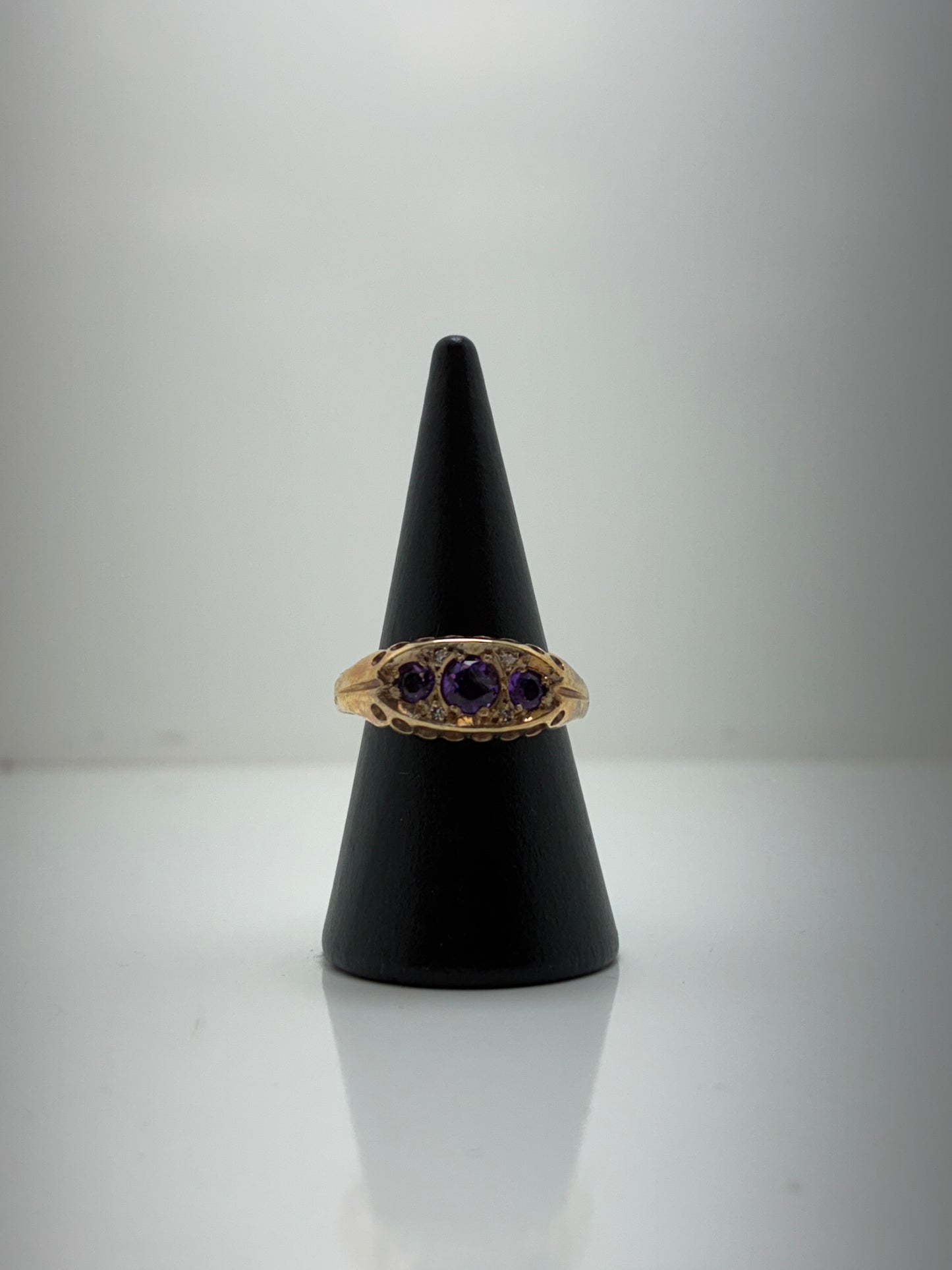 9ct Amethyst And Diamond Ring 03