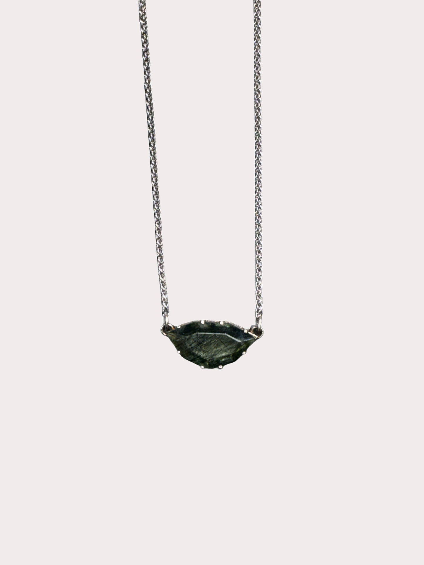 9ct White Gold Rutile Peridot Pendant