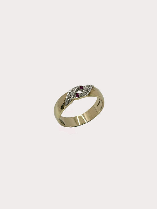 9ct Ruby And Diamond Ring