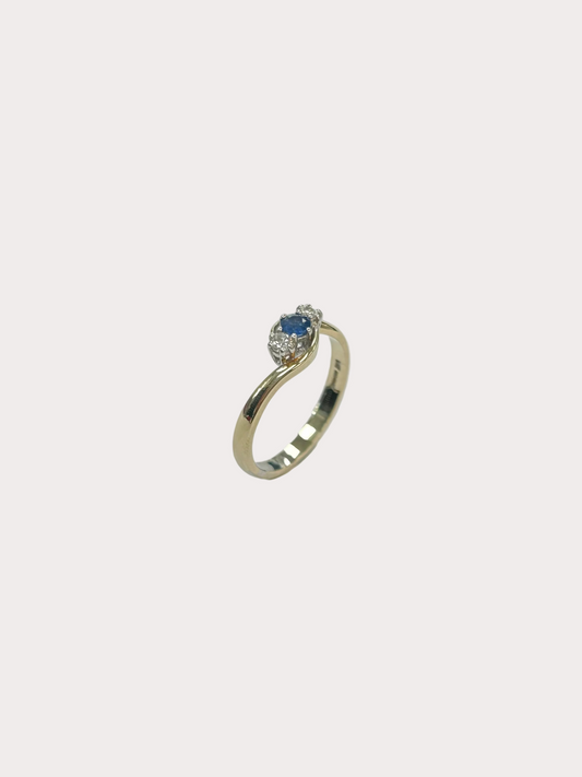 9ct Sapphire And Diamond Ring