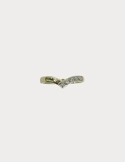 9ct Diamond Ring