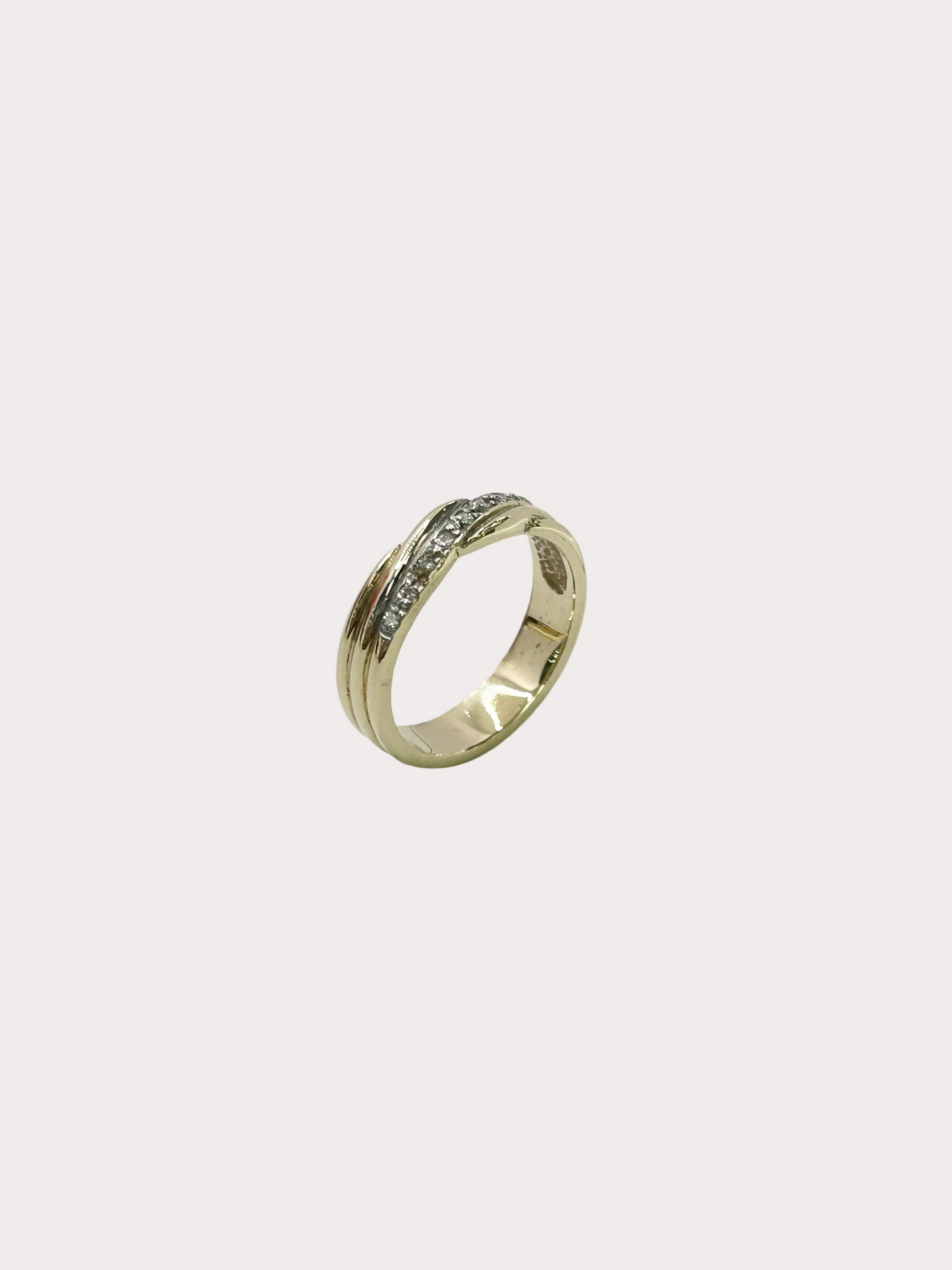 9ct Diamond Ring