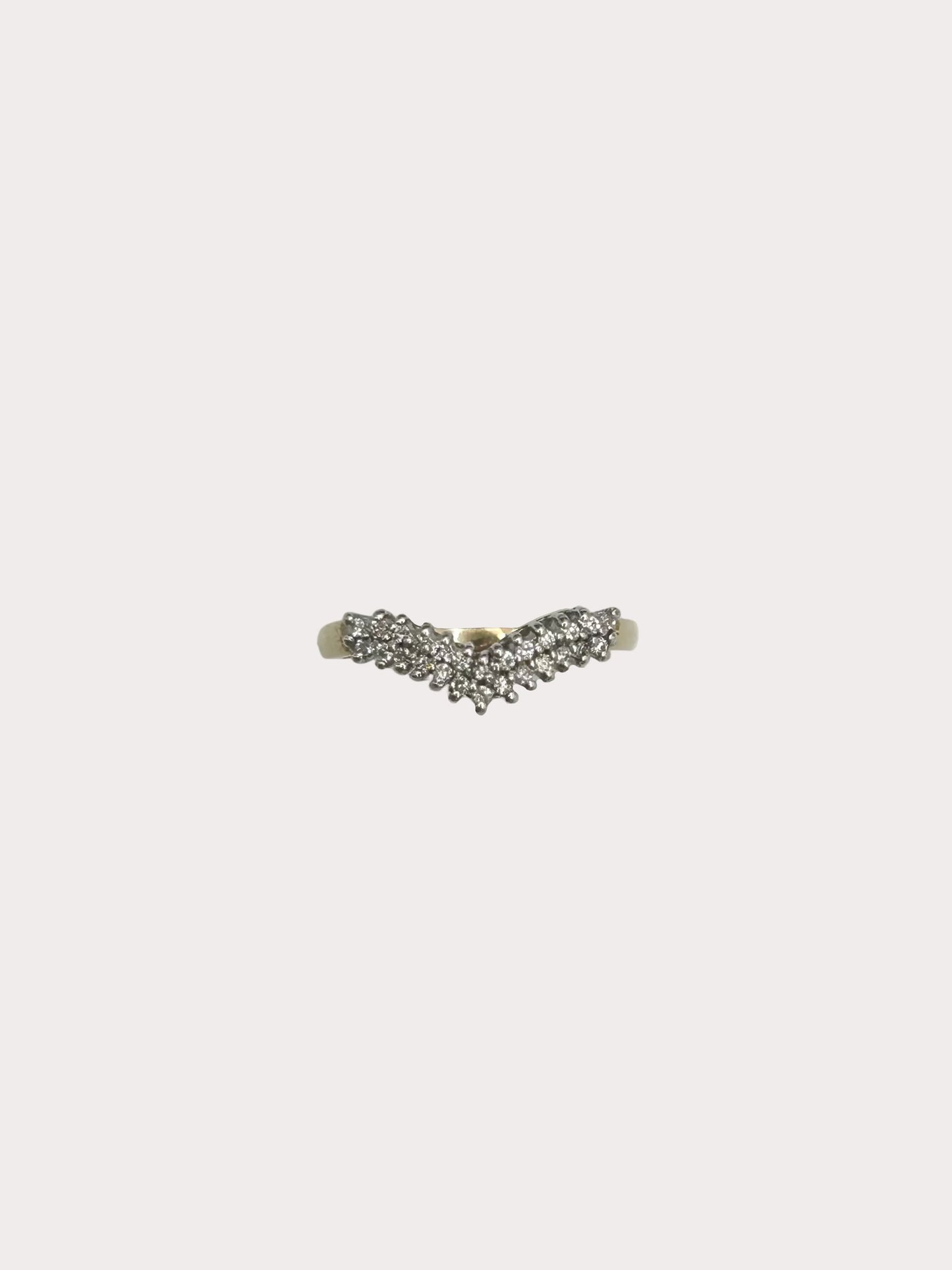 9ct Diamond Ring 22