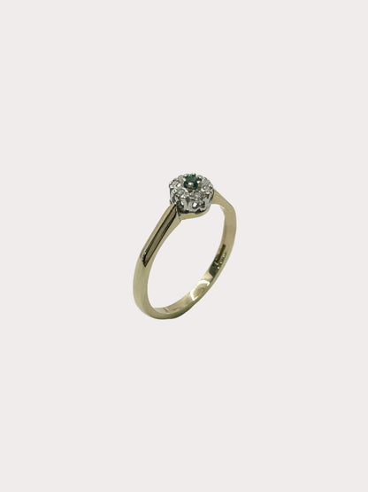 9ct Emerald And Diamond Ring 15