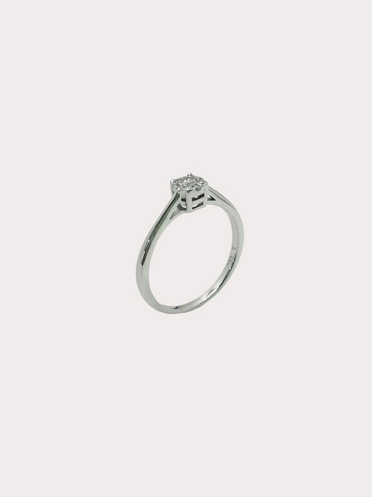 18CT White Gold Diamond 0.14ct Diamond Cluster Ring